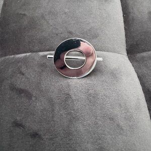 Jenny bird cocktail ring. Slight scratch on side.